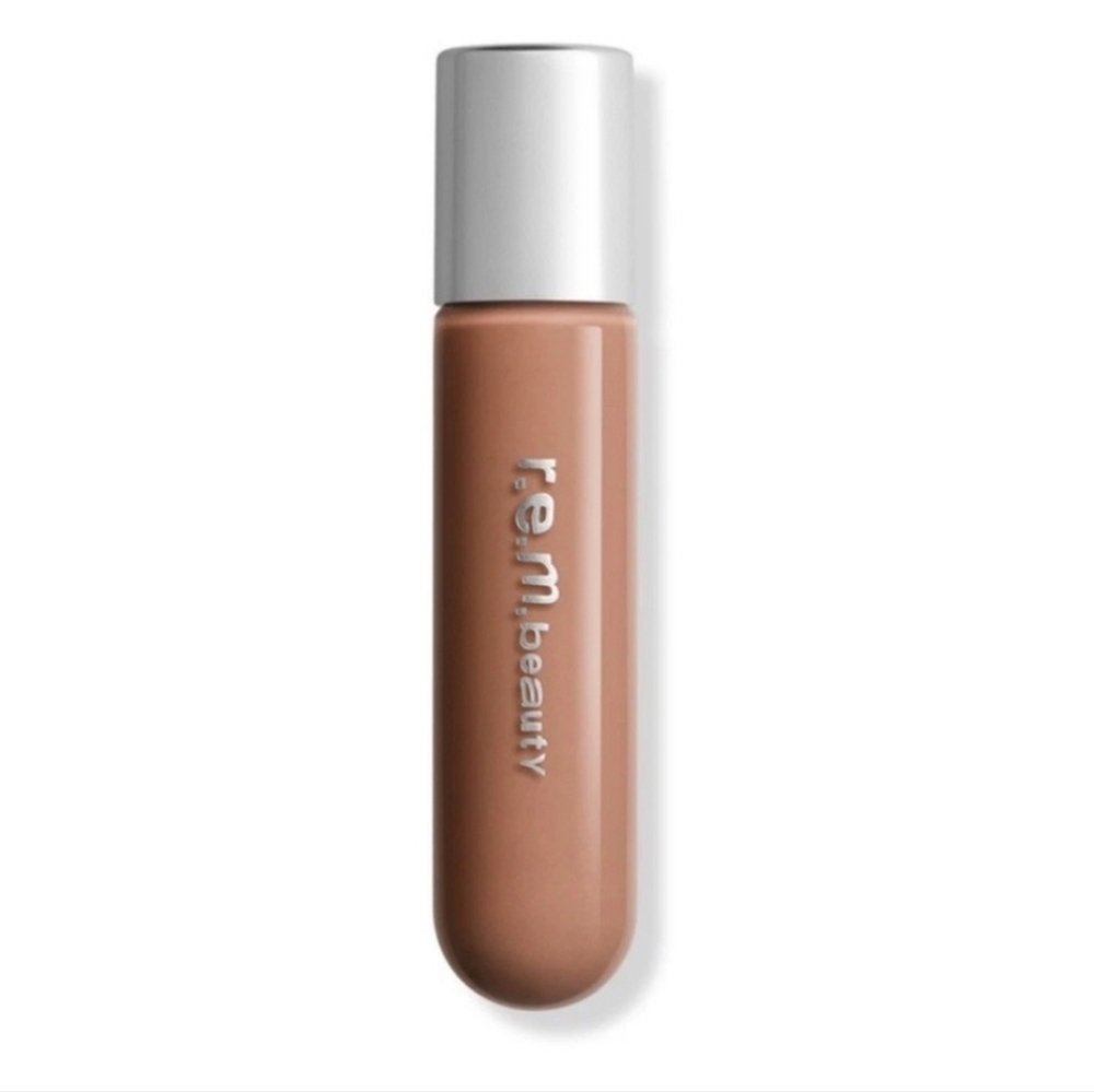 NIB R.E.M. Beauty On Your Collar Plumping Lip Gloss In Away Message